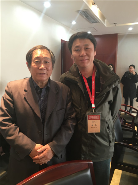 �教授与清华大学美术学院教授、著名美术理论家陈池瑜先生合影